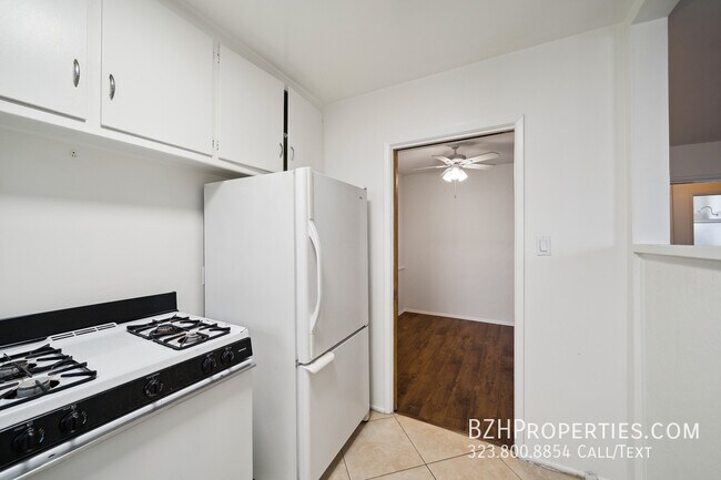 Building Photo - Updated 1Bedroom 1Bathroom In Prime Beverl...