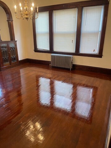 Building Photo - 17 N Woodford St