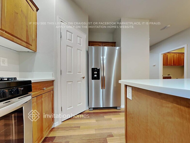 Building Photo - 7150 Axis St SE