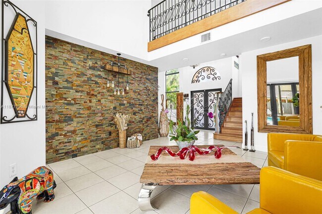 Building Photo - 5040 SW 159th Ave