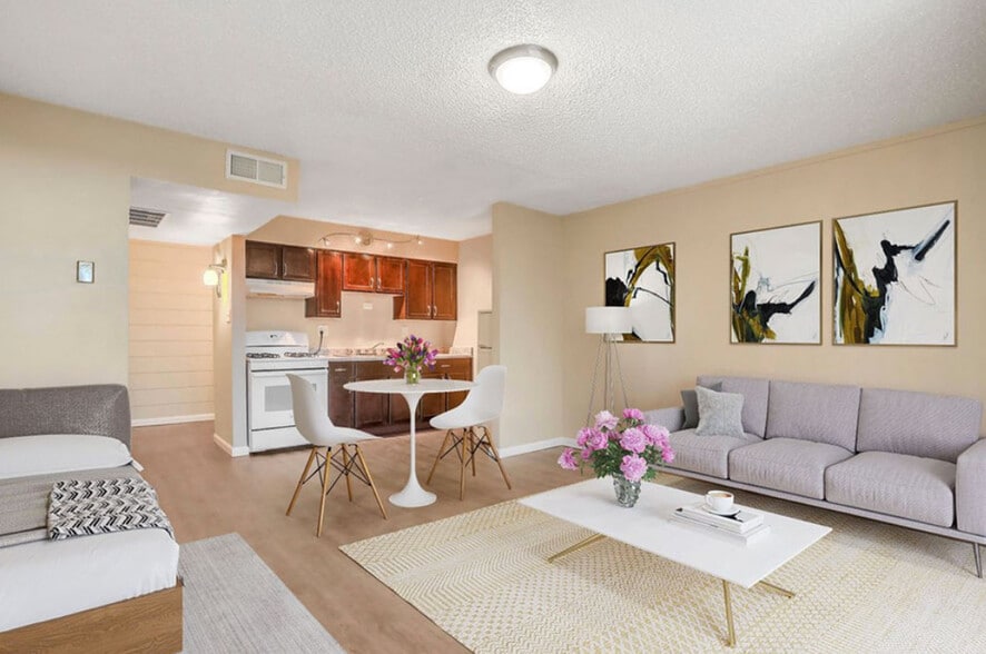 Building Photo - Nova Point Gated Community