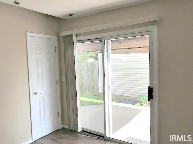 Building Photo - 3924 Seasons Pointe