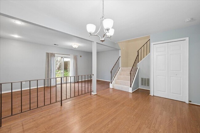 Building Photo - 14 Moon Maiden Ct
