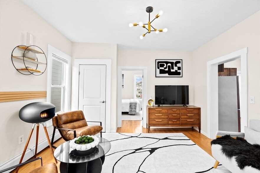 Building Photo - 12 Pearl Street Pl