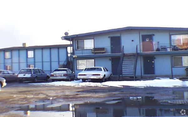 Building Photo - Lennox Apartments