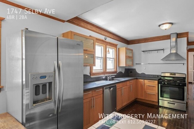 Building Photo - 1747 Selby Ave