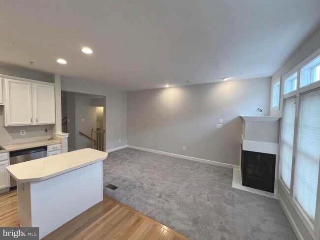 Building Photo - 13117 Tannery Ridge Dr