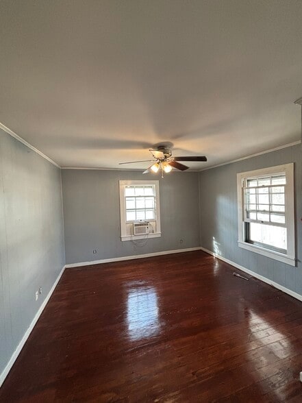 Building Photo - 121 West St