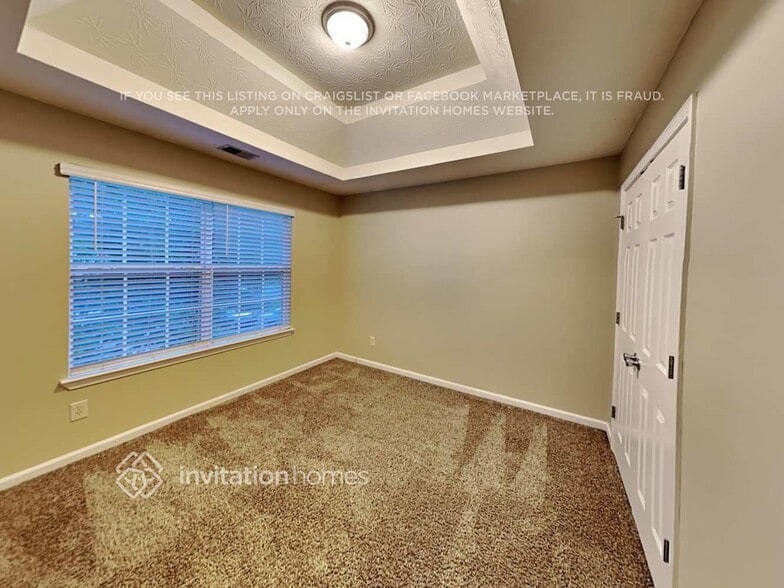 Building Photo - 2245 Corkscrew Way