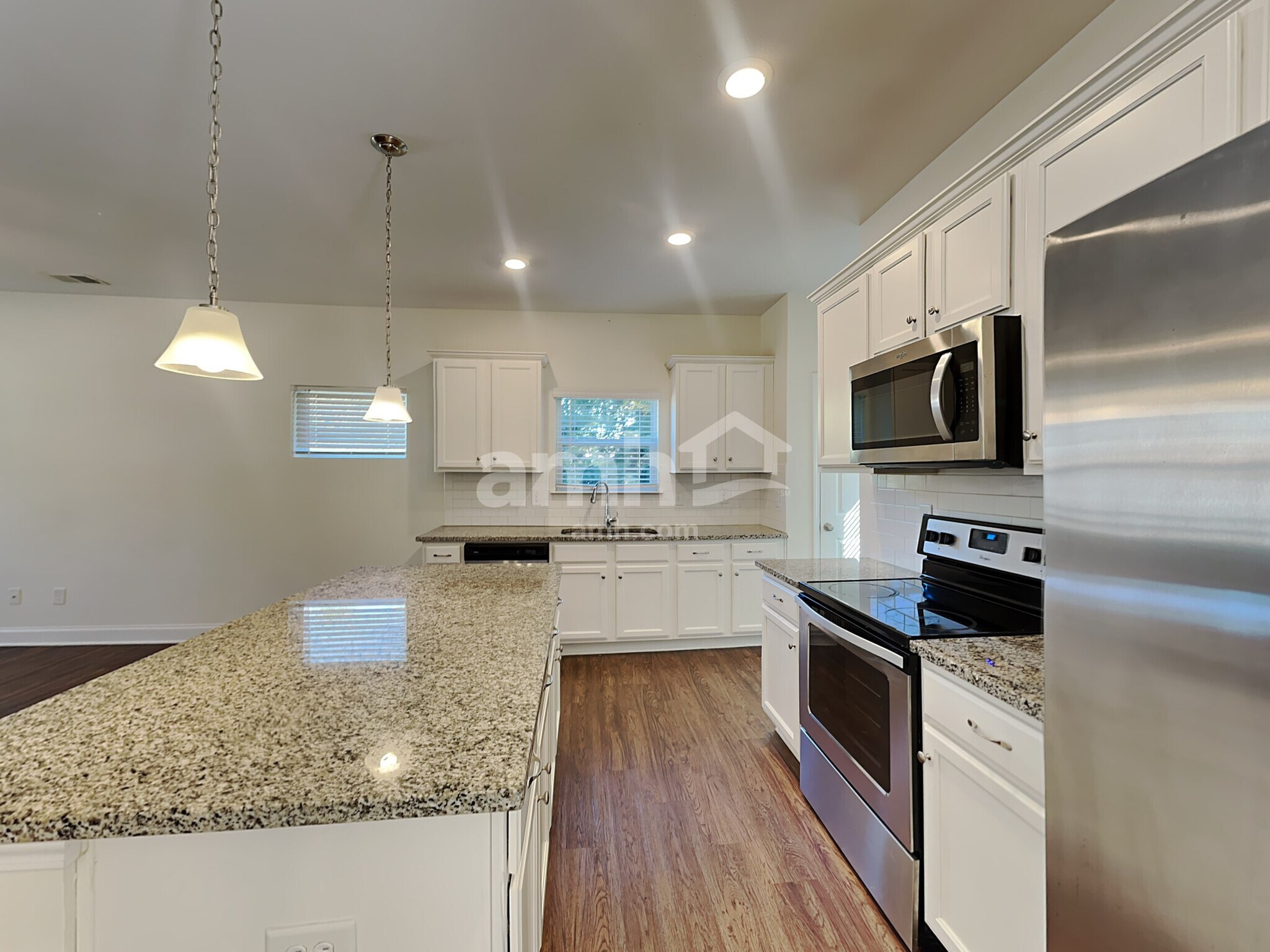 Building Photo - 112 Oscar Way