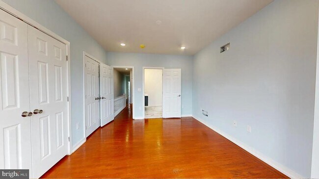 Building Photo - 135 S 54th St