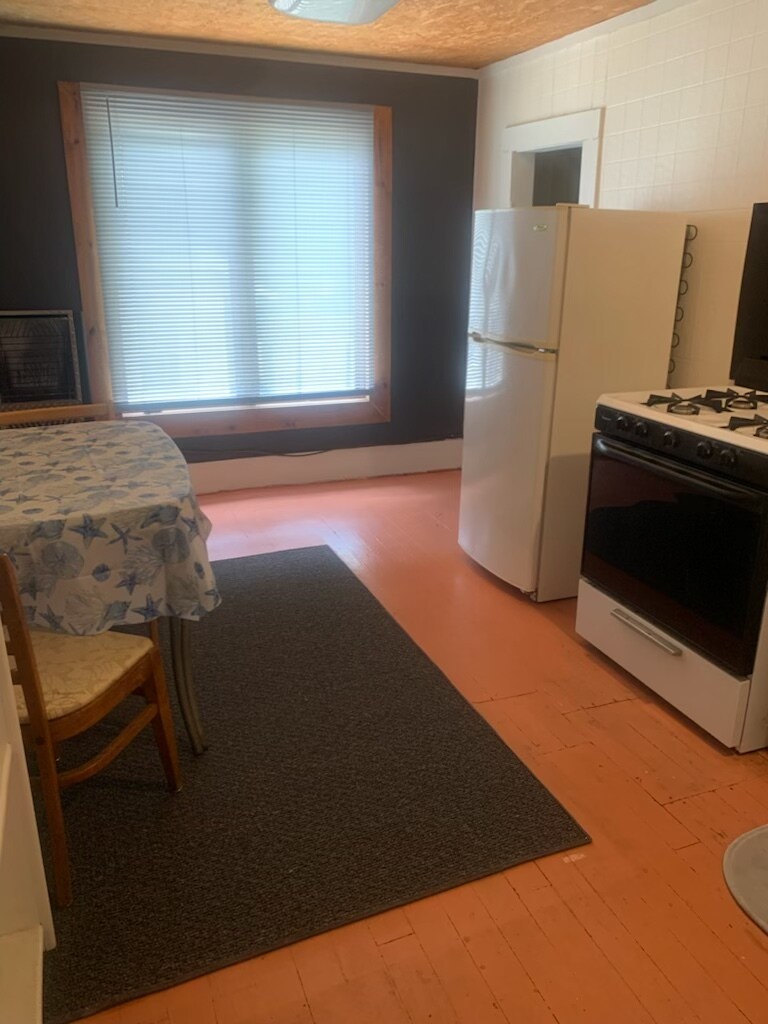 Building Photo - 109 S Rolla St