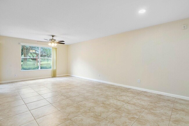 Building Photo - 1885 Palm Cove Blvd