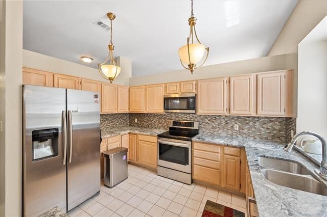 Building Photo - 4137 Mapleridge Dr