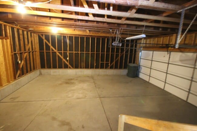Building Photo - East end rental near Malmstrom AFB