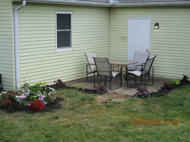 Patio - 1638 Waterstone Ct