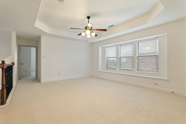 Building Photo - 1040 Edgefield Lane
