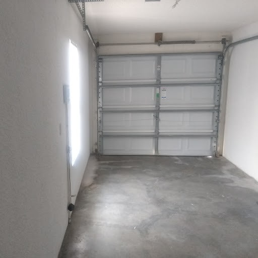 Building Photo - 7465 Canterbury St