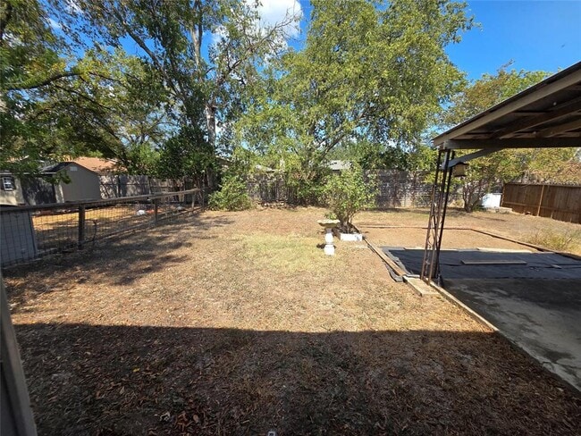 Building Photo - 2810 Dillion Hill Dr