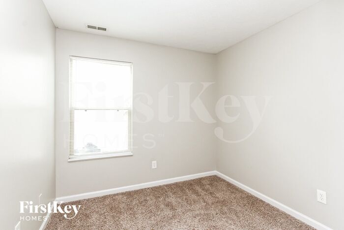Building Photo - 5838 Prairie Creek Dr