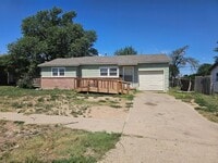 Building Photo - Hamlet 3 bedroom 1 bath