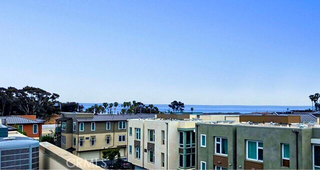 Building Photo - 983 Doheny Way