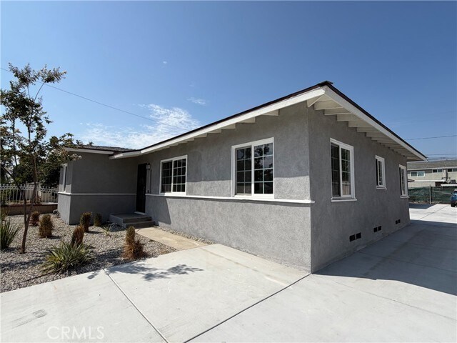Building Photo - 11583 Embree Dr