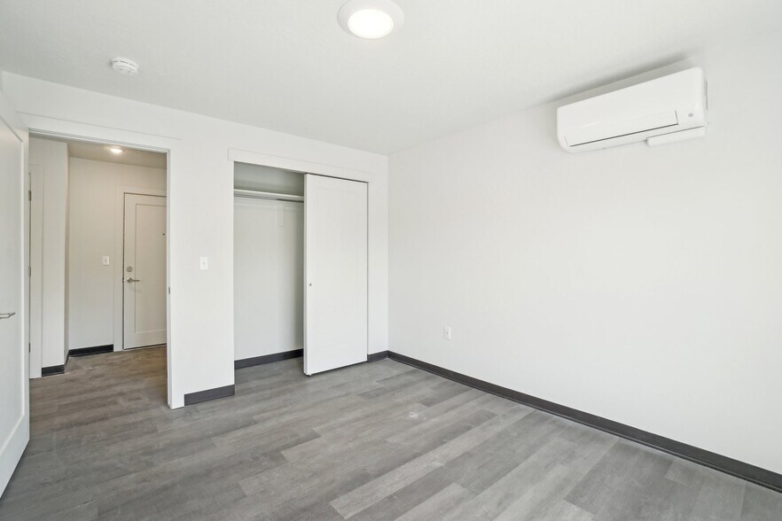 Building Photo - 1326 S 500 E