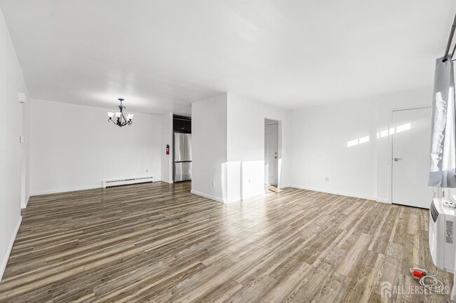 Building Photo - 128 Cricket Ln