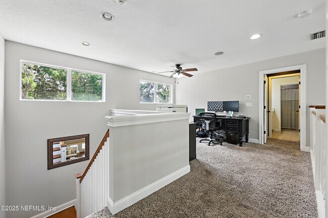 Building Photo - 12818 Micanopy Ln