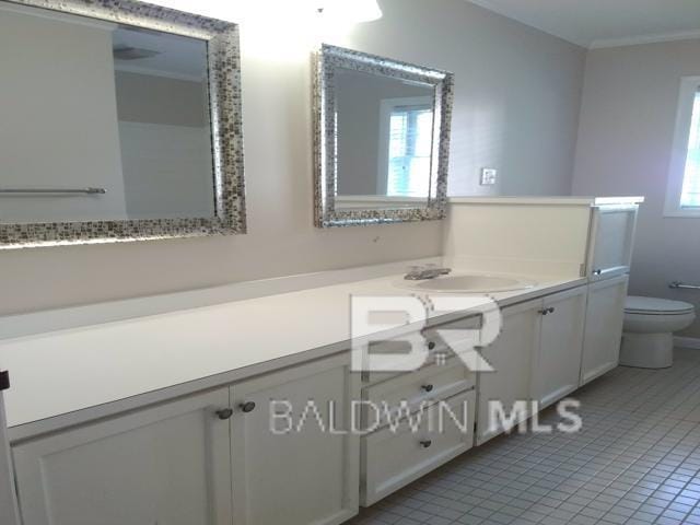 Building Photo - 25 Laurel Ave