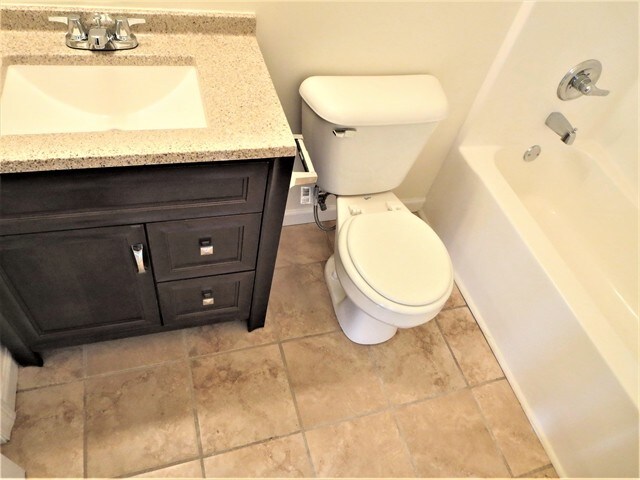 Building Photo - 5592 Lair Ln