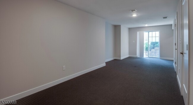 Building Photo - 120 Sowers Dr