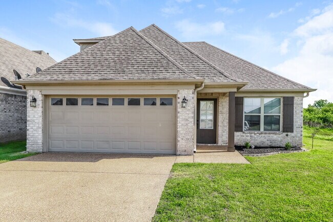 Building Photo - 9093 Tremont Dr