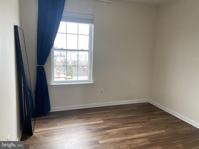 Building Photo - 107 Lighthouse Ln