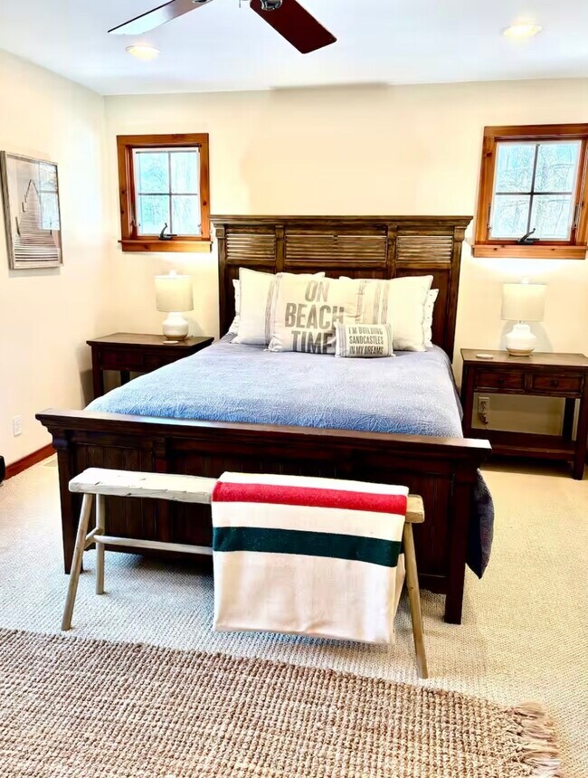 Building Photo - 239 Leonard Ct