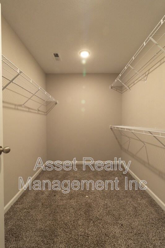 Building Photo - 8205 Zodiac Ln