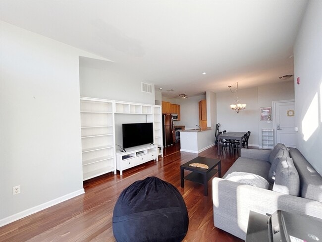 Building Photo - 4 Repton Pl