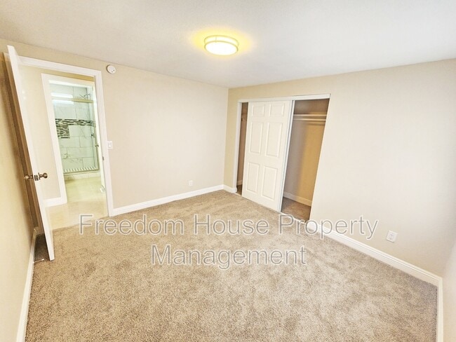 Building Photo - 1830 Casey Rd