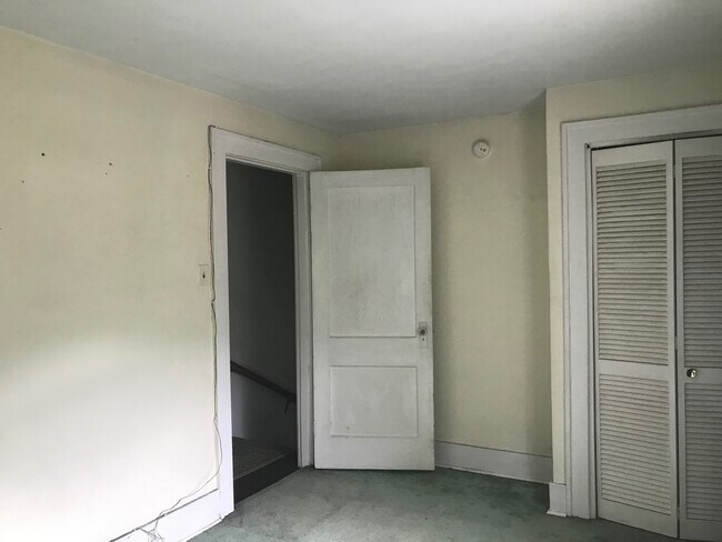 Building Photo - 5708 Pontiac Dr