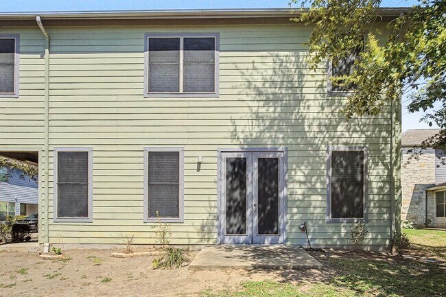 Building Photo - 1201 Grove Blvd