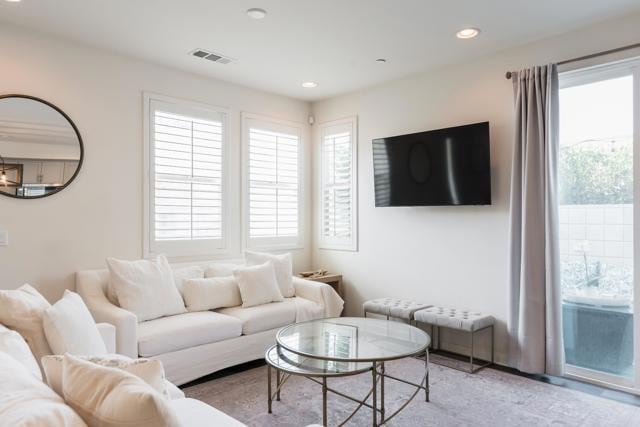 Building Photo - 2052 Quarter Loop