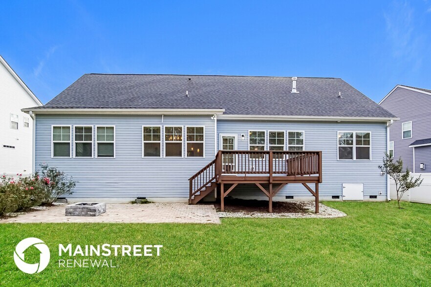 Building Photo - 118 Grey Hawk Dr