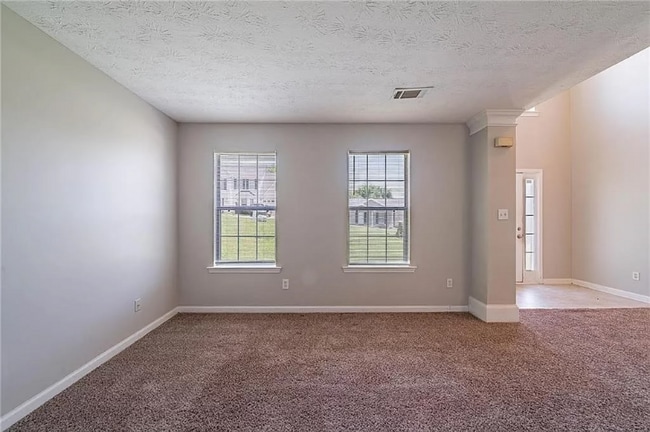 Building Photo - 2262 Dodson Dr