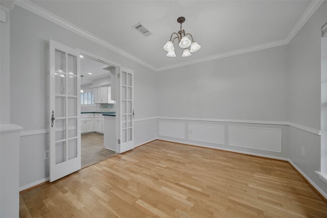 Building Photo - 1067 Lehman St