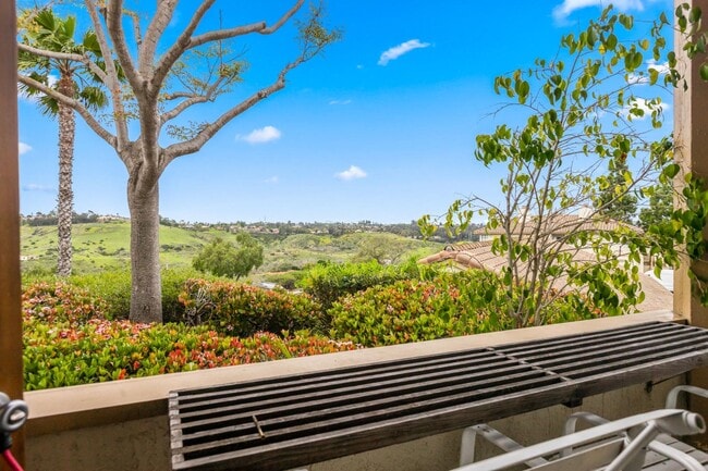 Building Photo - 3577 Paseo De Los Californianos