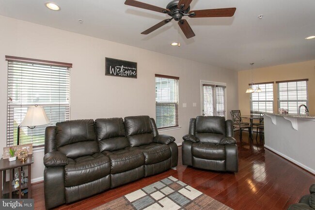 Building Photo - 2515 Baileys Pond Rd
