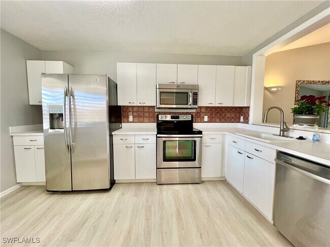 Building Photo - 7749 Jewel Ln