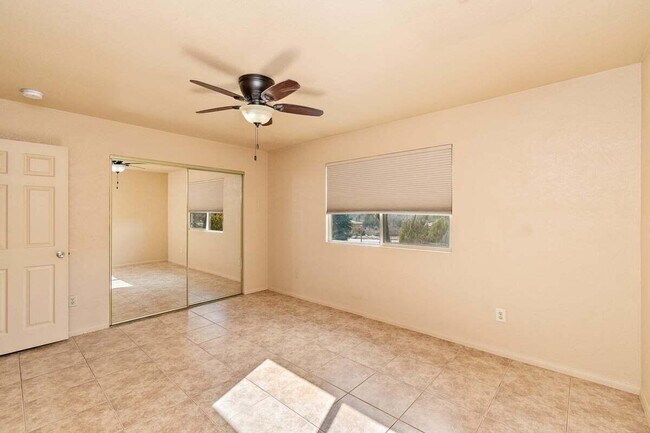 Building Photo - 49434 Mojave Dr