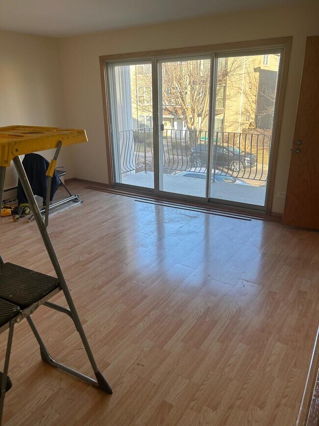 Building Photo - 11250 Moraine Dr